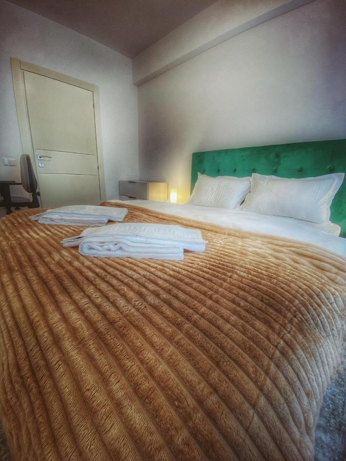 Homey Apartament 2 Rooms Palas Mall Iasi Exterior photo